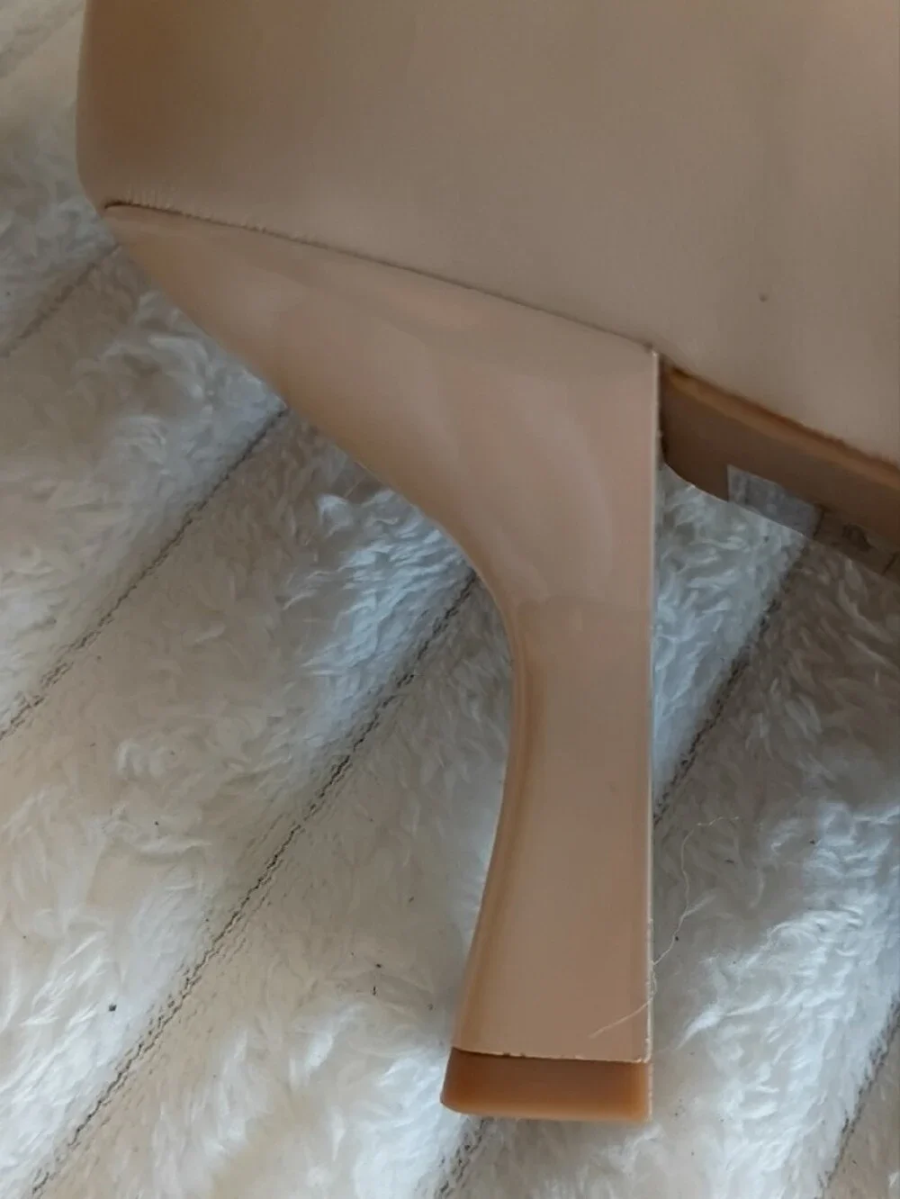 Donald J. Pliner Baltmorsp Light Beige Pointed-Toe Ankle Booties 9.5